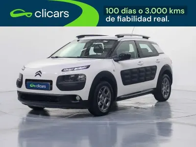 Usado Citroën C4 Cactus Feel 82 CV (60 kW) 2015 Blanco Utilitario