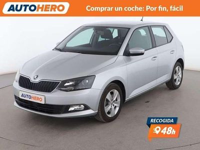 Gris Usado 2017 Skoda Fabia Ambition Utilitario | 11.399 € (Precio justo)