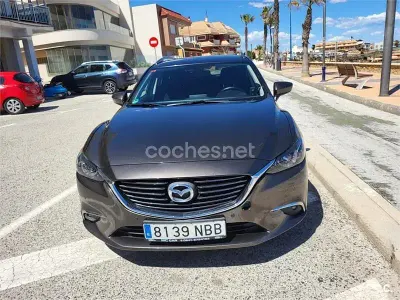 Usado Mazda 6 Luxury 150 CV (110 kW) 2016 Gris / plata Familiar
