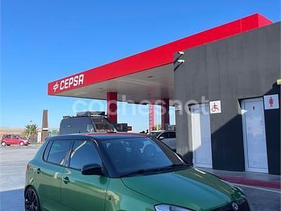 Usado Skoda Fabia RS 180 CV (132 kW) 2010 Verde Berlina