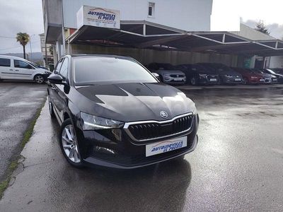 Usado Skoda Scala Ambition 115 CV (84 kW) 2021 Negro Utilitario