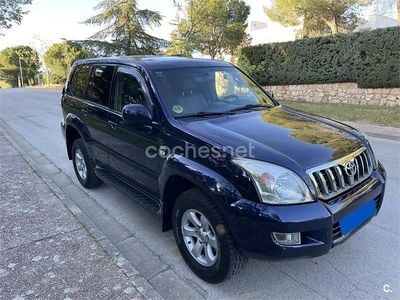Begagnad Toyota Land Cruiser 166 HK (122 kW) 2006 Blå SUV