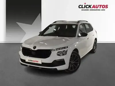 Usado Skoda Kamiq Sport 150 CV (110 kW) 2025 Blanco SUV