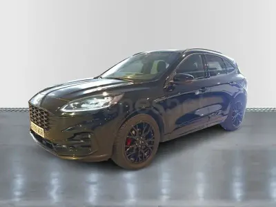 Usado Ford Kuga ST-Line X 190 CV (139 kW) 2023 Negro agate (metalizado) SUV