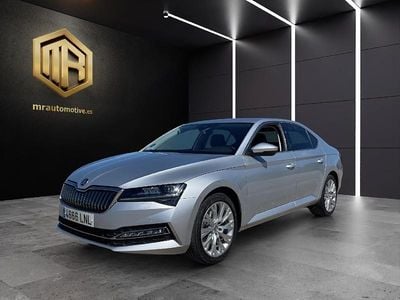 Usado Skoda Superb Style 218 CV (160 kW) 2021 Gris