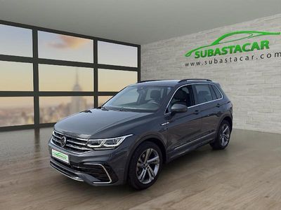 Begagnad VW Tiguan R-line 150 HK (110 kW) 2022 Grå SUV