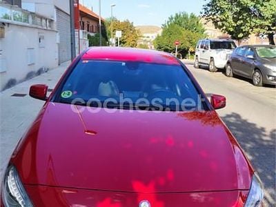 Usado Mercedes A180 AMG line 109 CV (80 kW) 2014 Rojo Berlina