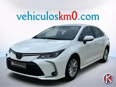 Usado Toyota Corolla 125 CV (91 kW) 2023 Blanco Berlina
