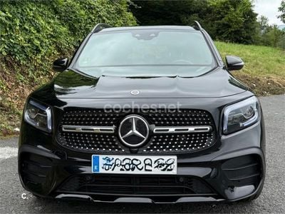 Mercedes GLB220