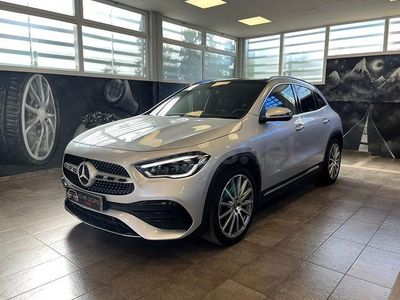 Usado Mercedes GLA200 150 CV (110 kW) 2022 Gris / plata SUV