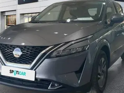 Usado Nissan Qashqai Acenta 140 HP (102 kW) 2024 Cinzento SUV
