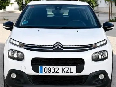 Usado Citroën C3 Feel 99 CV (72 kW) 2019 Blanco Utilitario