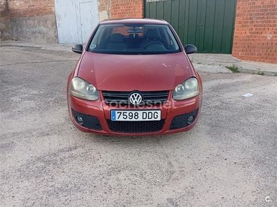 Usado VW Golf IV Sportline 140 CV (102 kW) 2004 Granate Berlina