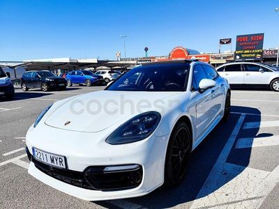 Usado Porsche Panamera Sport Turismo 550 CV (404 kW) 2017 Blanco Familiar