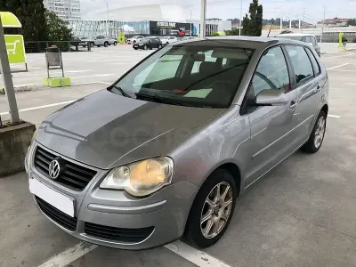 Usado VW Polo Sportline 80 CV (58 kW) 2007 Beige Utilitario