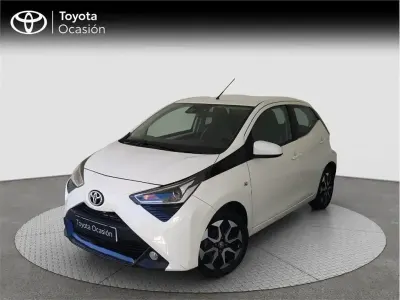 Usado Toyota Aygo X-play 72 CV (52 kW) 2021 Otro Utilitario