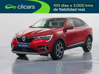 Usado Renault Arkana Techno 140 CV (102 kW) 2023 Rojo SUV