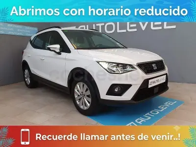 Usado Seat Arona Style 95 CV (69 kW) 2019 Blanco SUV