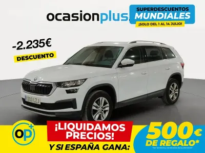 Usado Skoda Kodiaq Ambition 150 CV (110 kW) 2022 Blanco SUV