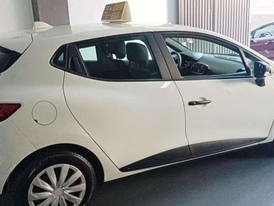 Usado Renault Clio IV Business 90 CV (66 kW) 2014 Blanco Utilitario