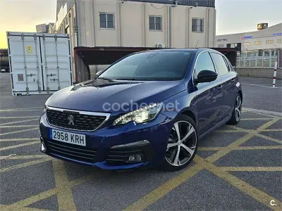 Usado Peugeot 308 GT-line 130 CV (95 kW) 2018 Azul Berlina