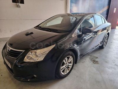 Usado Toyota Avensis Active 126 CV (92 kW) 2009 Negro Berlina