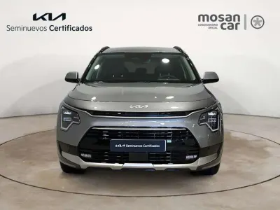 Usado Kia Niro 141 CV (103 kW) 2022 Gris SUV