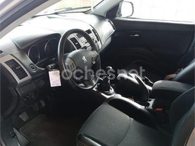 Peugeot 4007