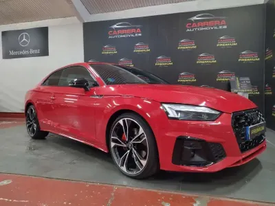 Usado Audi A5 204 CV (150 kW) 2022 Rojo Coupe