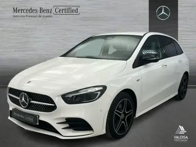 Usado Mercedes B250e 218 CV (160 kW) 2025 Blanco Monovolumen