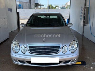 Mercedes E200