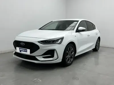 Usado Ford Focus ST-Line 125 CV (91 kW) 2022 Blanco Berlina