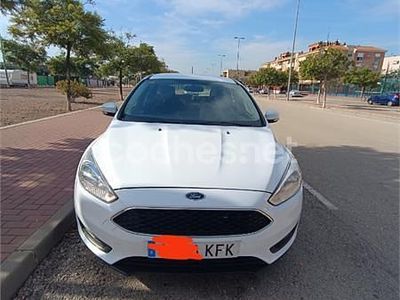 Blanco Usado 2017 Ford Focus Trend Berlina | 11.500 € (Precio justo)