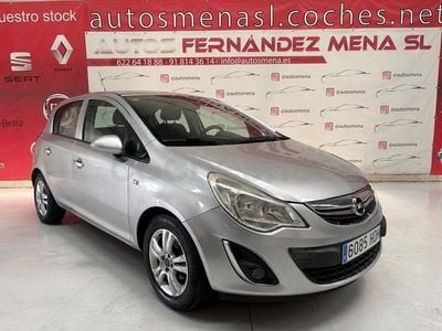 Usado Opel Corsa Essentia 85 HP (62 kW) 2011 Cinzento Citadino