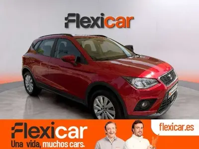 Usado Seat Arona Ecomotive 116 CV (85 kW) 2018 Rojo SUV