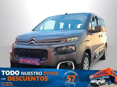 Usado Citroën e-Berlingo Feel 110 CV (80 kW) 2019 Gris / plata Monovolumen
