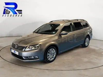 Usado VW Passat Advance 140 CV (102 kW) 2014 Marrón Familiar