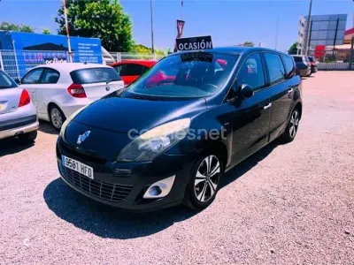 Usado Renault Mégane III Dynamique 130 CV (95 kW) 2010 Negro Berlina