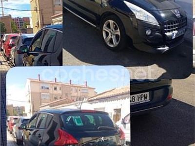 Negro Usado 2013 Peugeot 3008 Berlina | 9000 € (Caro)