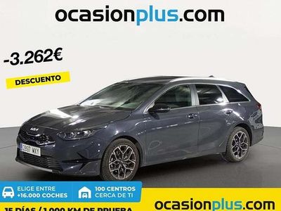 Gris Usado 2025 Kia Ceed Style Utilitario | 19.228 € (Precio justo)