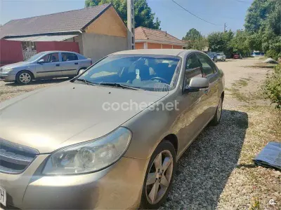 Usado Chevrolet Epica LT 150 CV (110 kW) 2008 Blanco Berlina