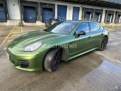 Usado Porsche Panamera Turbo 500 CV (367 kW) 2011 Gris / plata Utilitario