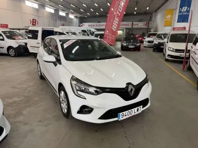 Usado Renault Clio Equilibre 101 CV (74 kW) 2022 Blanco Utilitario
