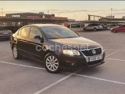 Usado VW Passat Edition 110 CV (80 kW) 2011 Negro Berlina