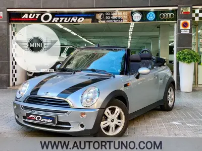 Usado Mini One Cabriolet 90 CV (66 kW) 2005 Plateado Descapotable