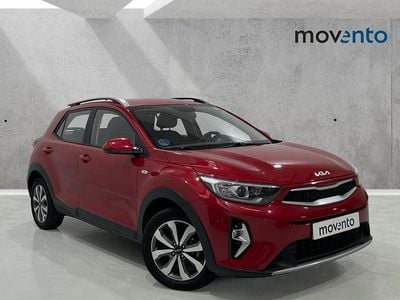 Usado Kia Stonic 100 CV (73 kW) 2021 Rojo SUV