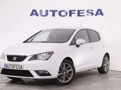 Usado Seat Ibiza I-Tech 105 CV (77 kW) 2015 Blanco
