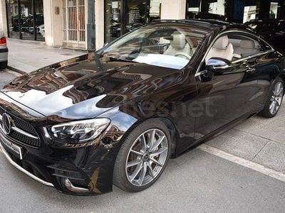 Usado Mercedes E450 367 CV (269 kW) 2022 Negro Coupe