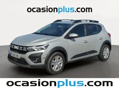 Usado Dacia Sandero Expression 91 CV (66 kW) 2024 Gris plata Utilitario