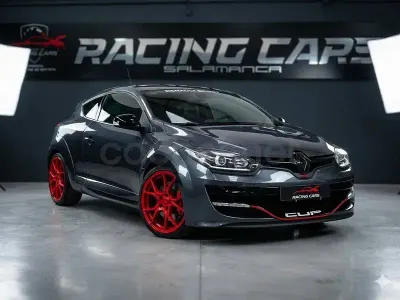 Usado Renault Mégane R.S. 275 CV (202 kW) 2016 Gris / plata Coupe